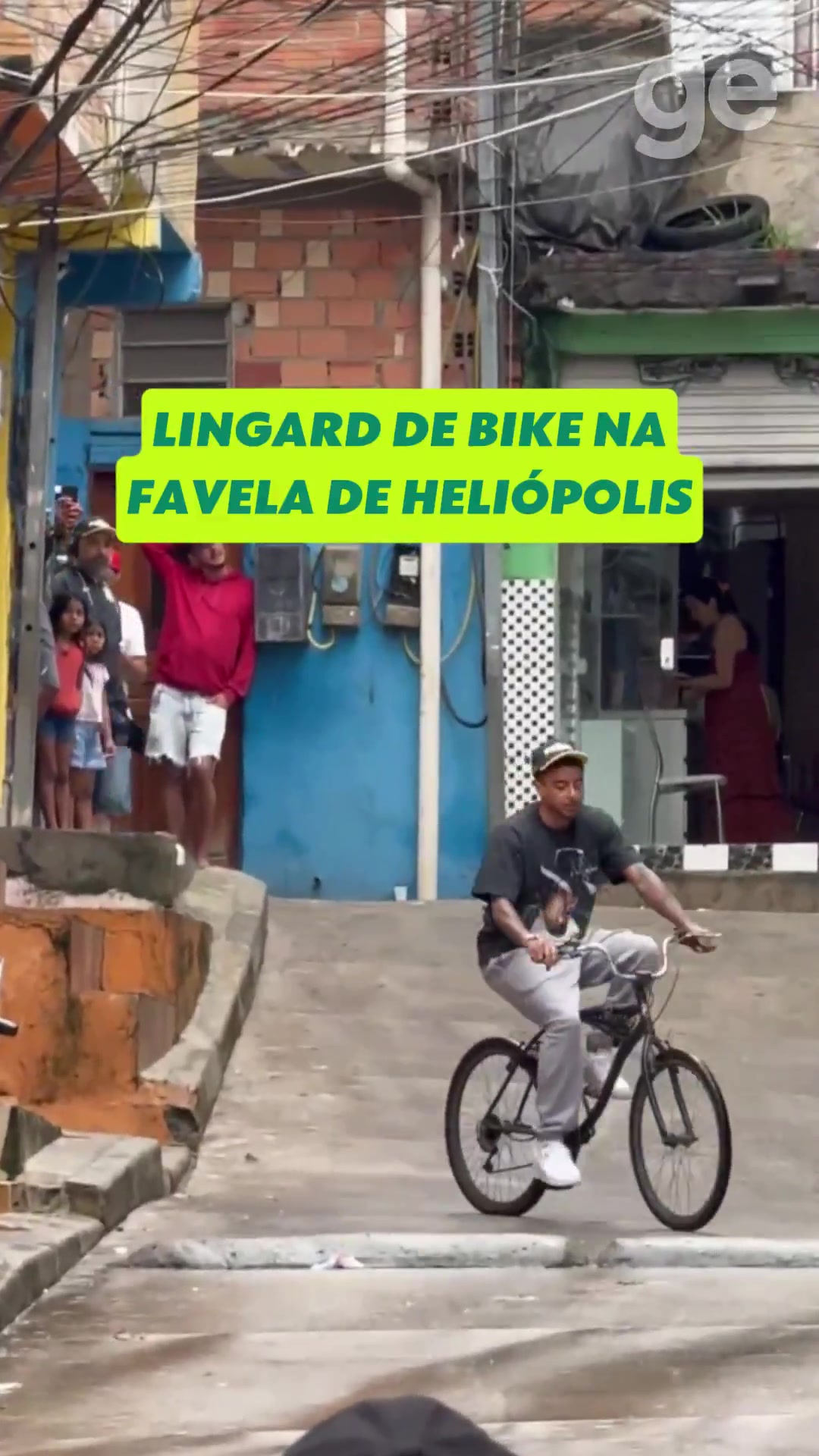 博鱼体育-巴媒：林加德在巴西贫民窟拍摄视频，融入当地文化